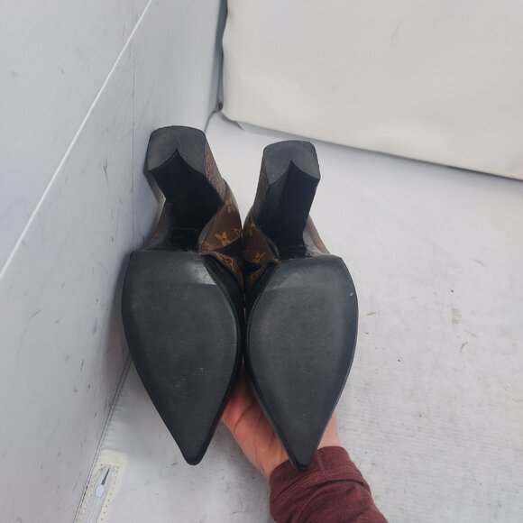 Louis Vuitton Black LV Monogram Leather Heel Boot - Picture 2 of 13